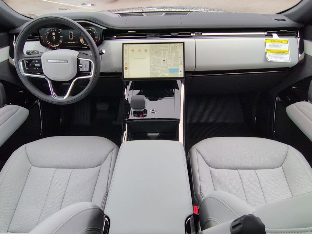 Thumbnail: 2026 Land Rover Range Rover Sport - 10