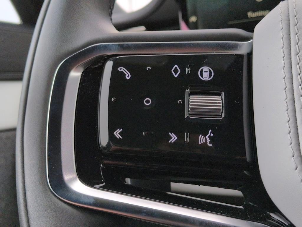 Thumbnail: 2026 Land Rover Range Rover Sport - 29