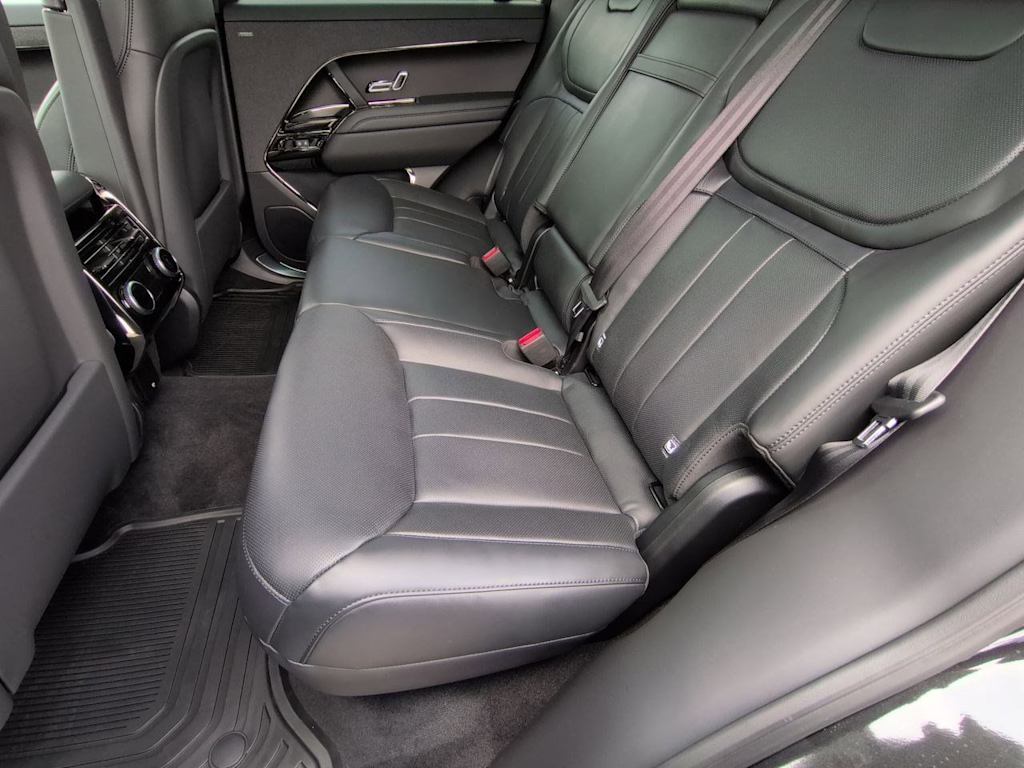 Thumbnail: 2026 Land Rover Range Rover Sport - 27