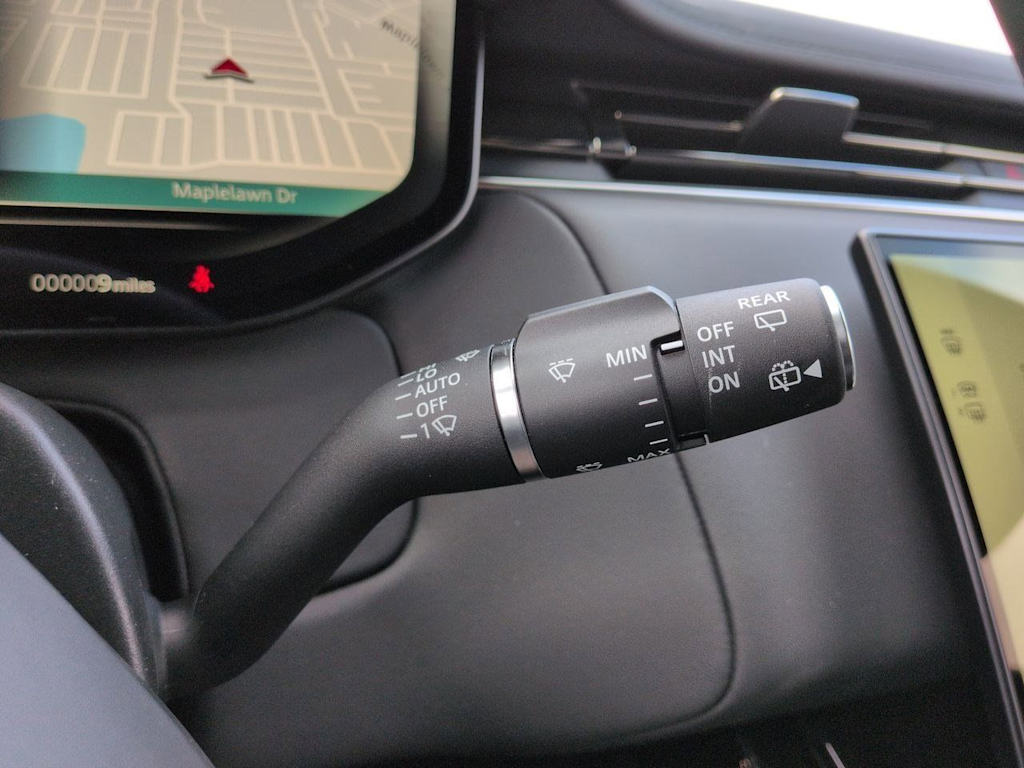 Thumbnail: 2026 Land Rover Range Rover Sport - 32