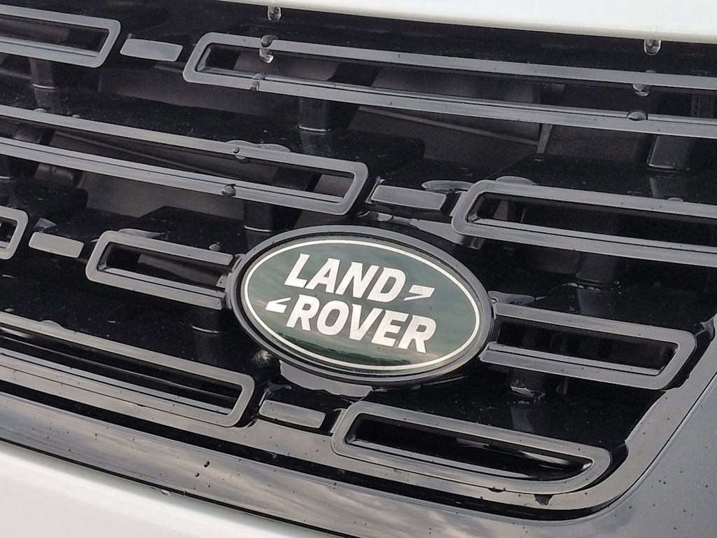 Thumbnail: 2026 Land Rover Range Rover Sport - 7