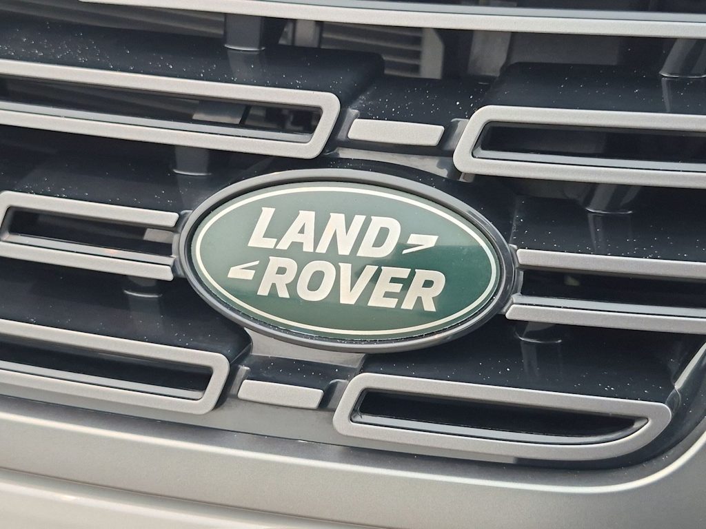Thumbnail: 2025 Land Rover Range Rover Sport - 3