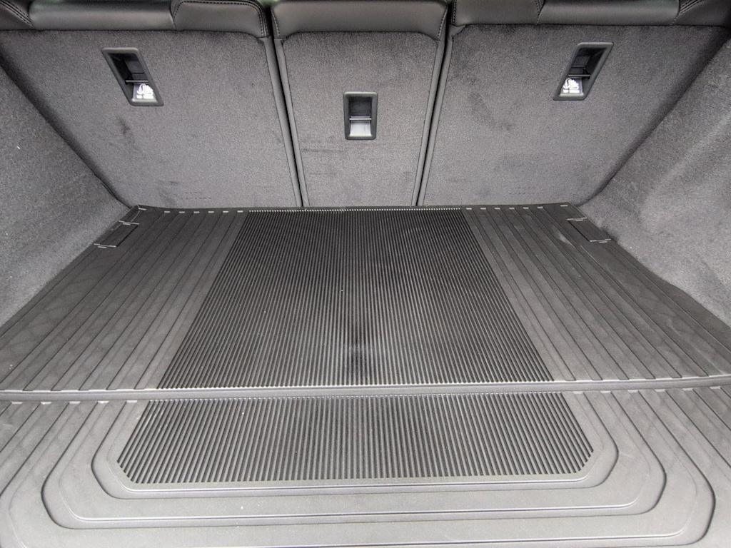 Thumbnail: 2026 Land Rover Range Rover Sport - 18