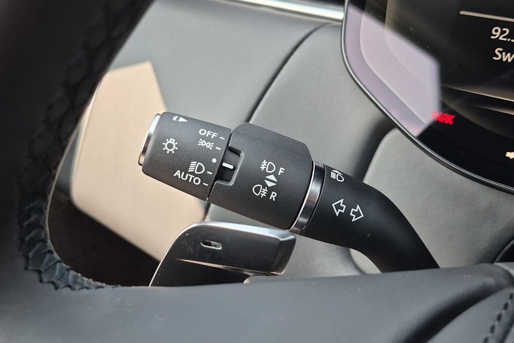 Thumbnail: 2026 Land Rover Range Rover Sport - 17