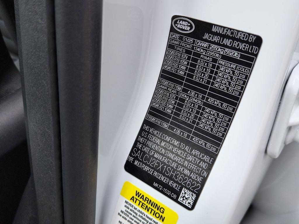 Thumbnail: 2025 Land Rover Discovery Sport - 19