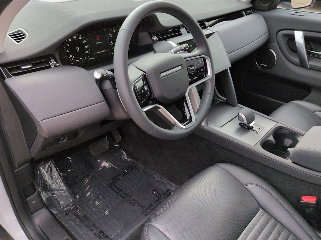 Thumbnail: 2025 Land Rover Discovery Sport - 2