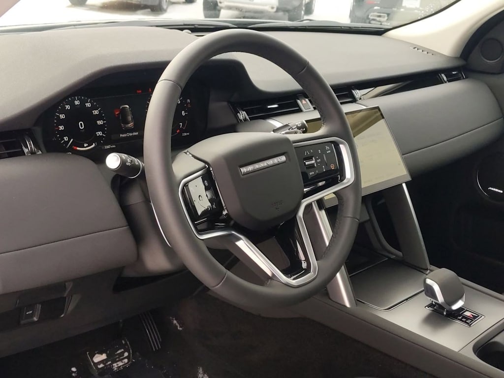 2024 Land Rover Discovery Sport S 2