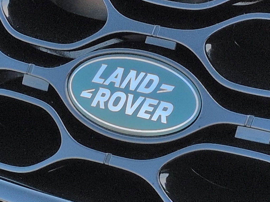 Thumbnail: 2025 Land Rover Discovery Sport - 24
