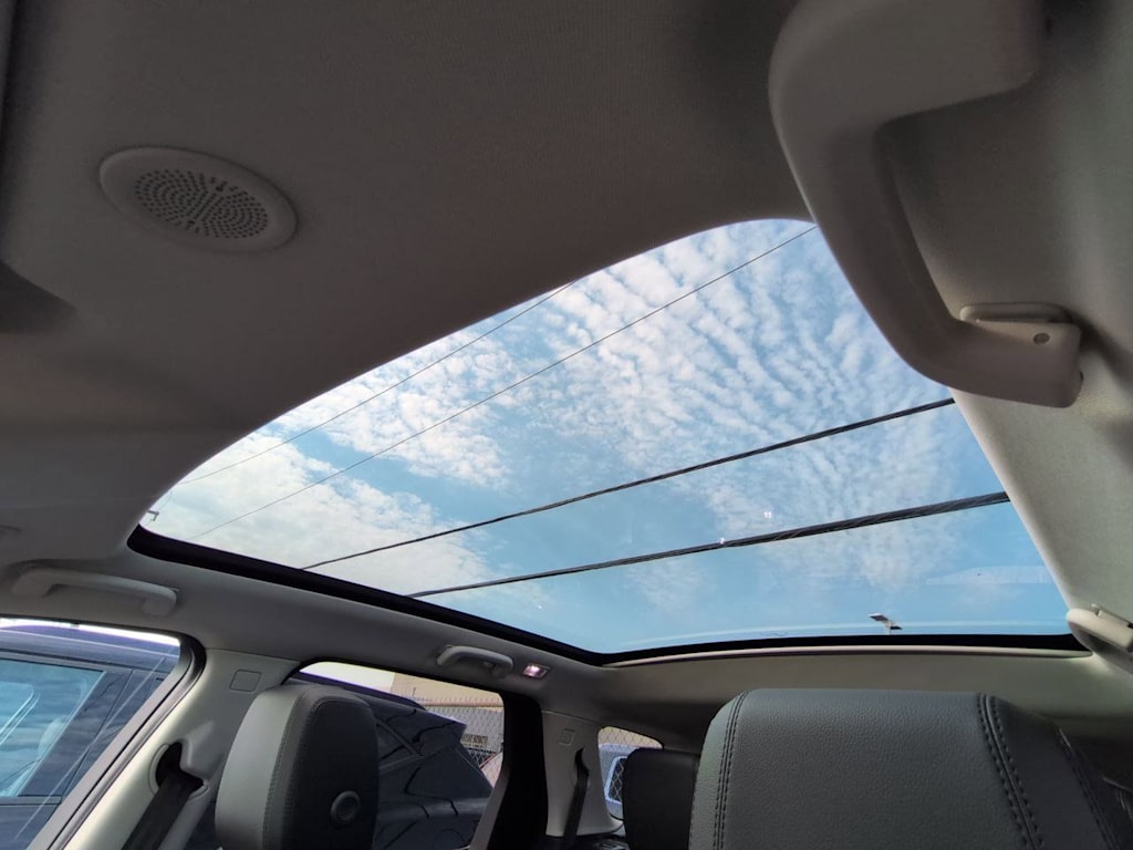 Thumbnail: 2025 Land Rover Discovery Sport - 27