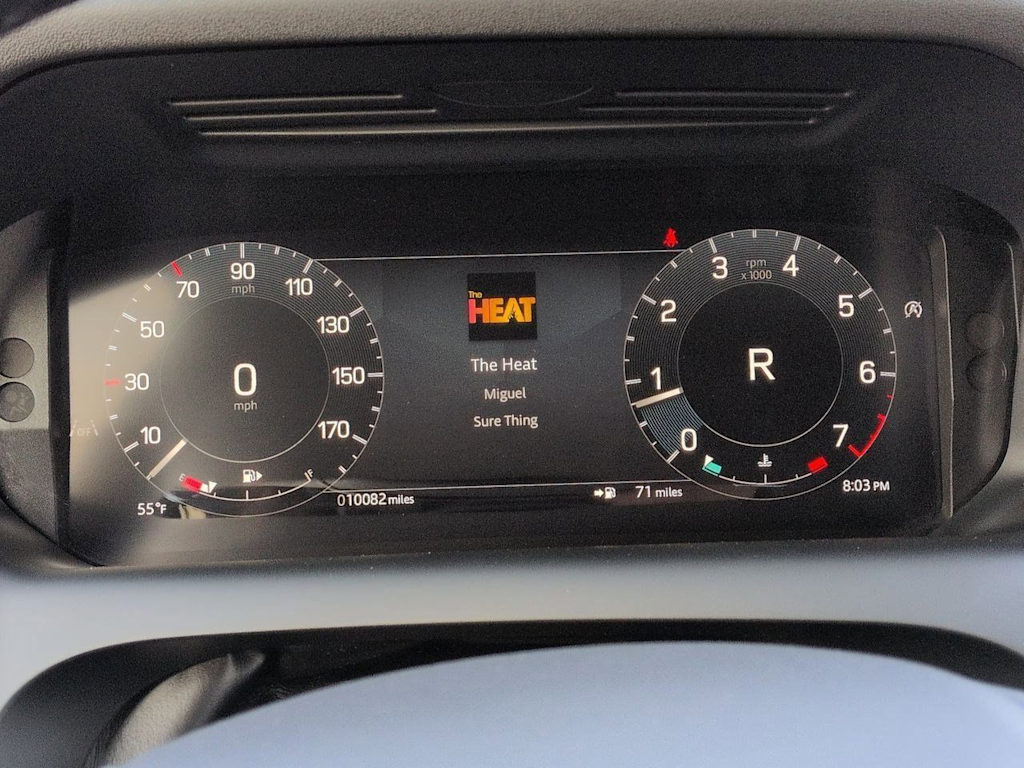 Thumbnail: 2025 Land Rover Discovery Sport - 16