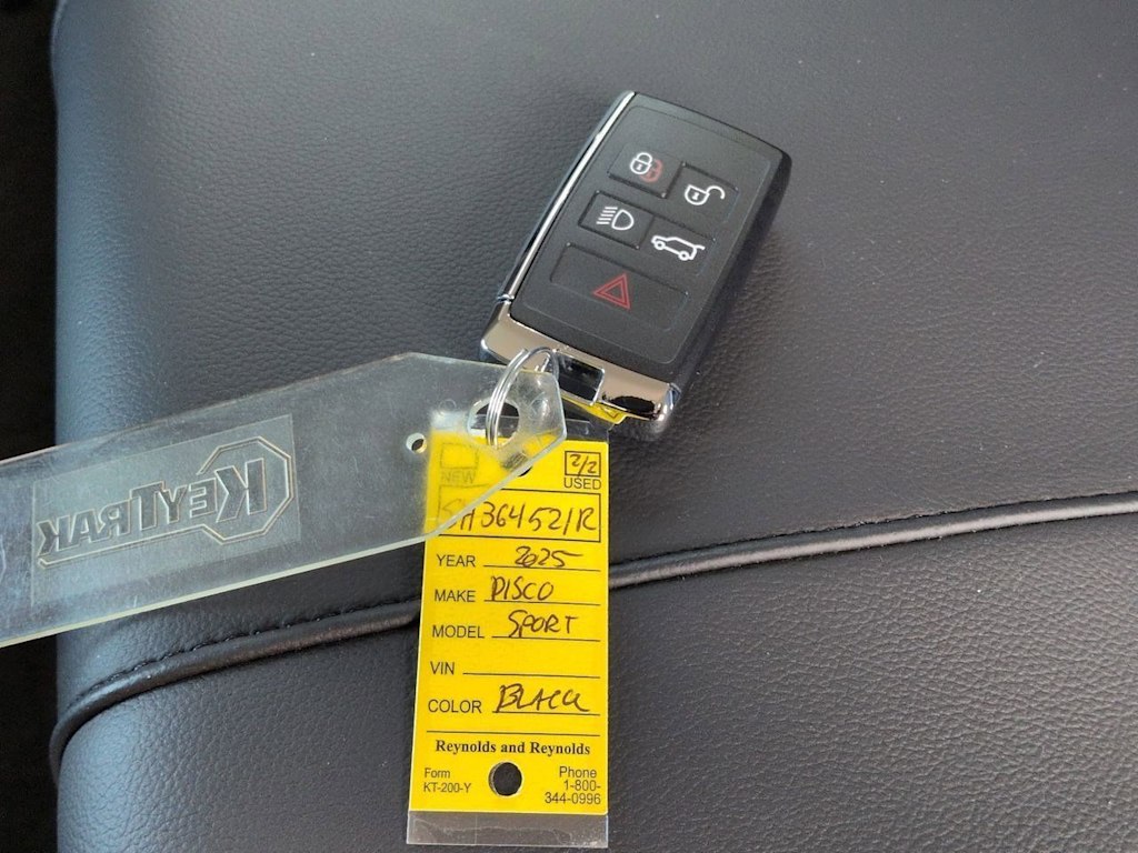 Thumbnail: 2025 Land Rover Discovery Sport - 37