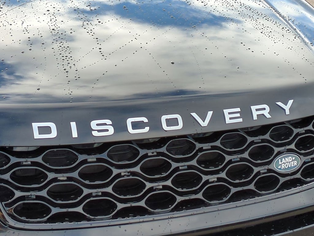Thumbnail: 2025 Land Rover Discovery Sport - 23