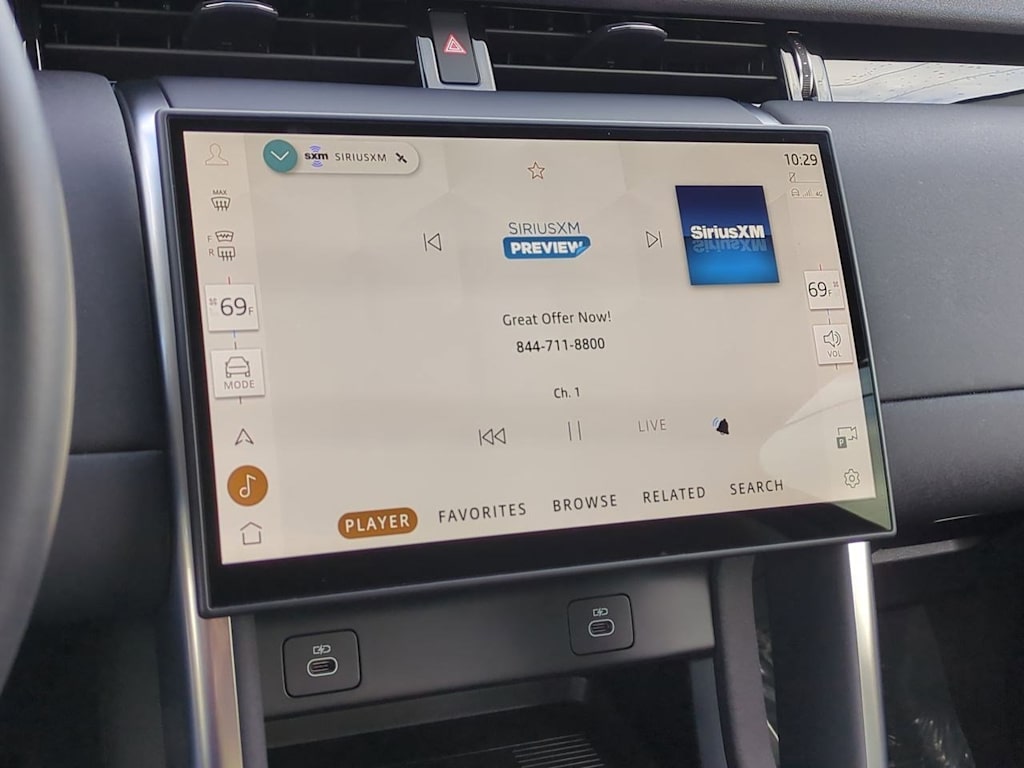 Thumbnail: 2025 Land Rover Discovery Sport - 14