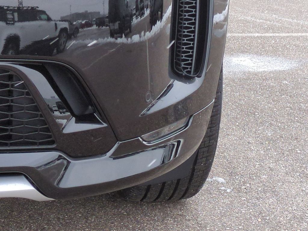 Thumbnail: 2025 Land Rover Discovery Sport - 22