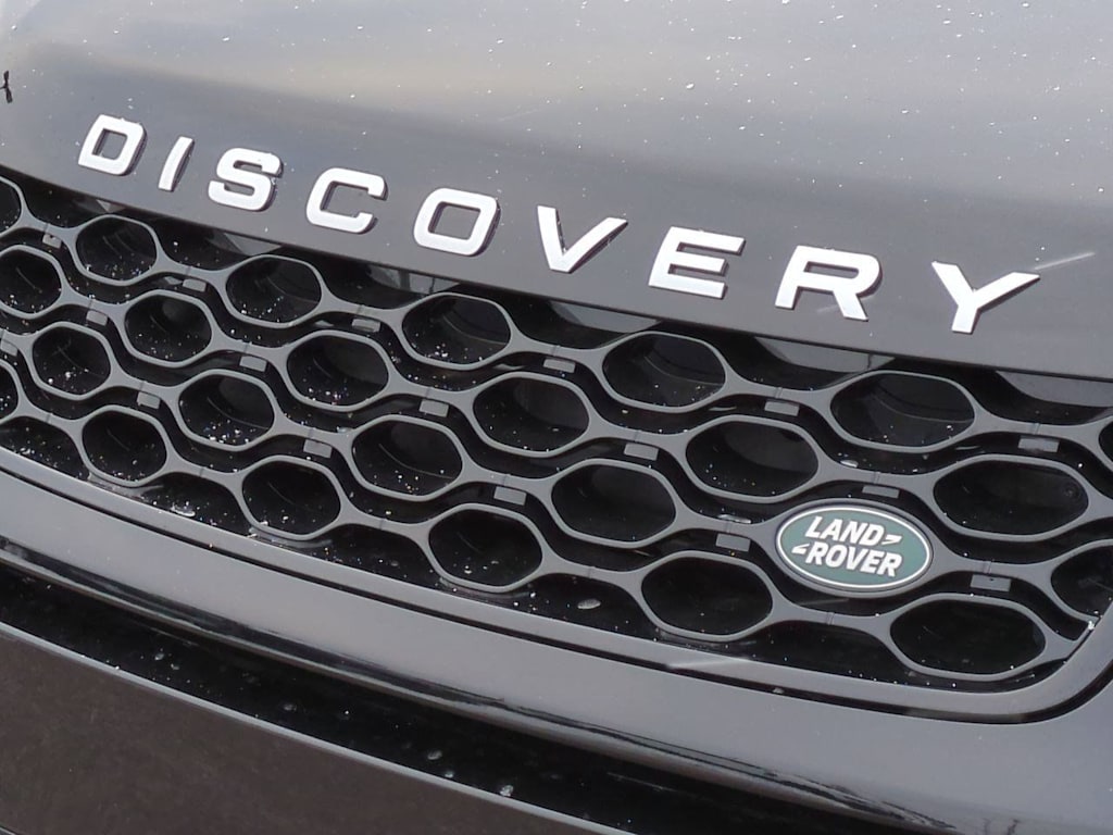 Thumbnail: 2025 Land Rover Discovery Sport - 7