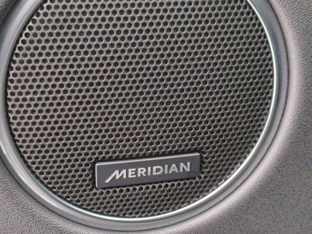 Thumbnail: 2025 Land Rover Discovery Sport - 34