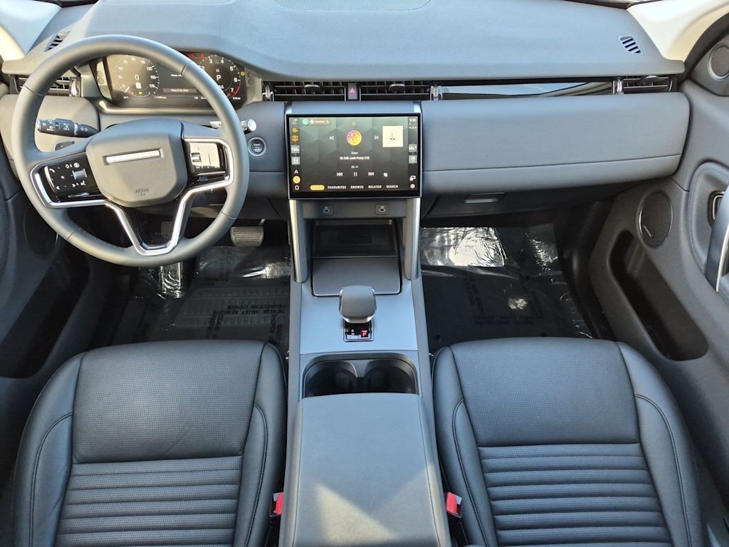 Thumbnail: 2025 Land Rover Discovery Sport - 2