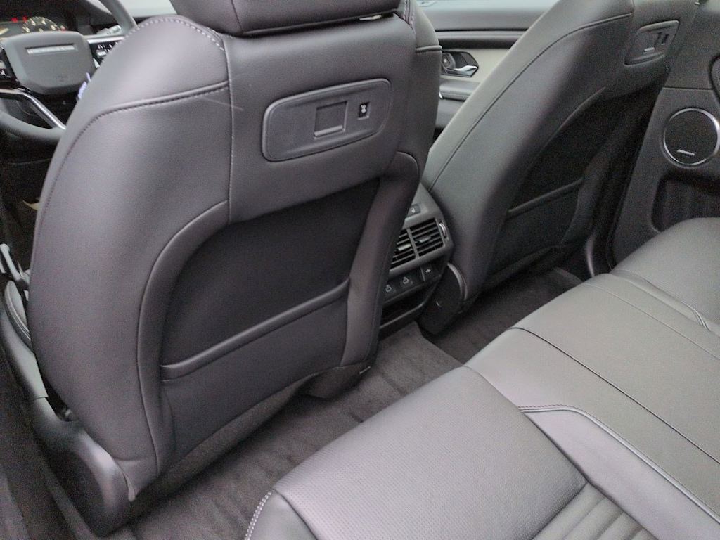 Thumbnail: 2026 Land Rover Discovery Sport - 13