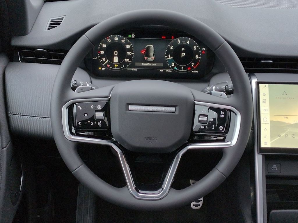 Thumbnail: 2026 Land Rover Discovery Sport - 14