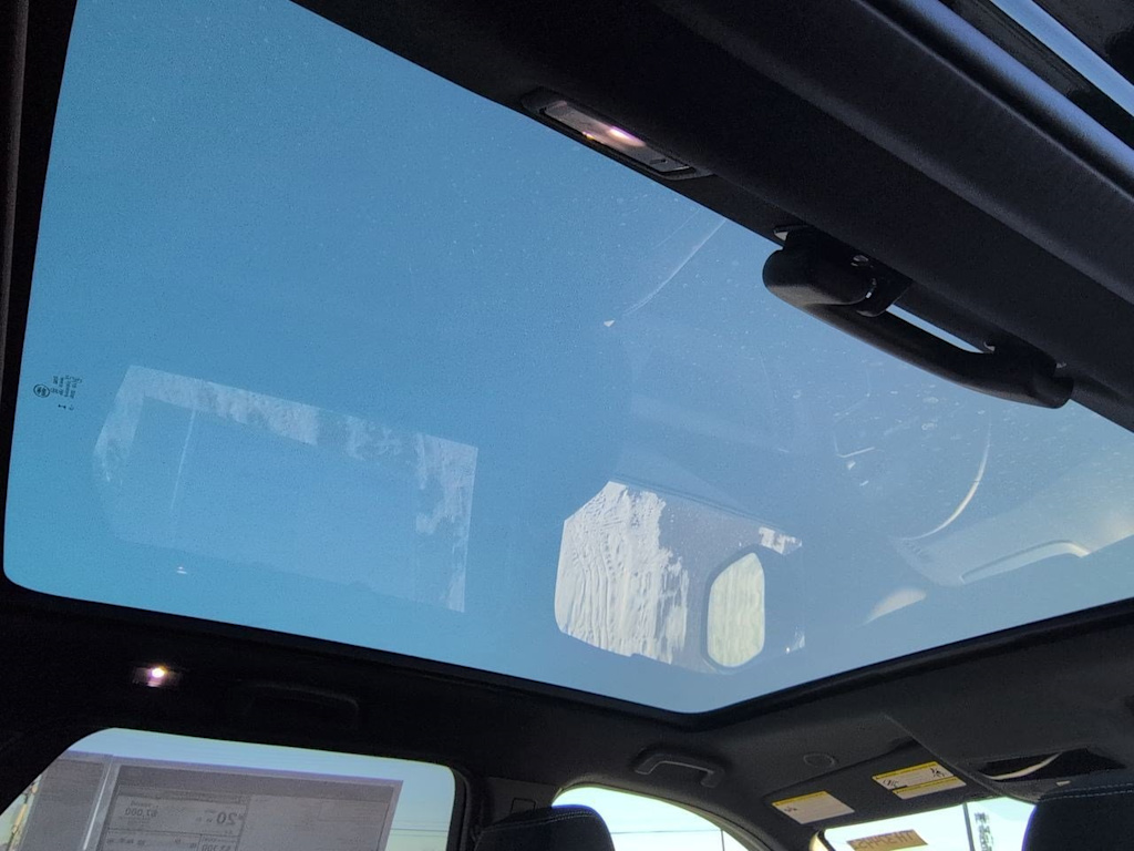 Thumbnail: 2026 Land Rover Discovery Sport - 26