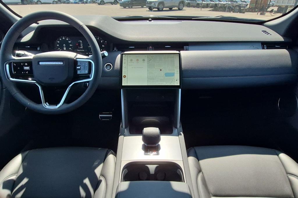 Thumbnail: 2026 Land Rover Discovery Sport - 10
