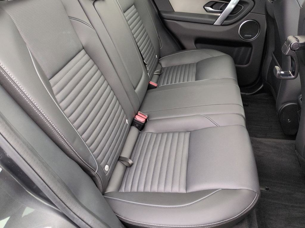 Thumbnail: 2025 Land Rover Discovery Sport - 29