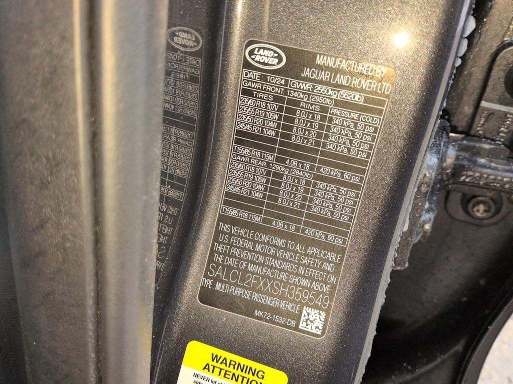 Thumbnail: 2025 Land Rover Discovery Sport - 19