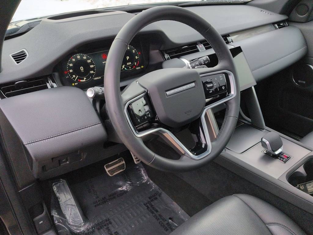 Thumbnail: 2025 Land Rover Discovery Sport - 2