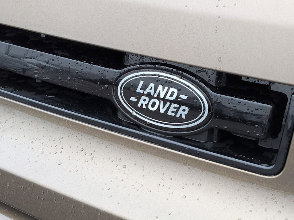 Thumbnail: 2026 Land Rover Defender - 6