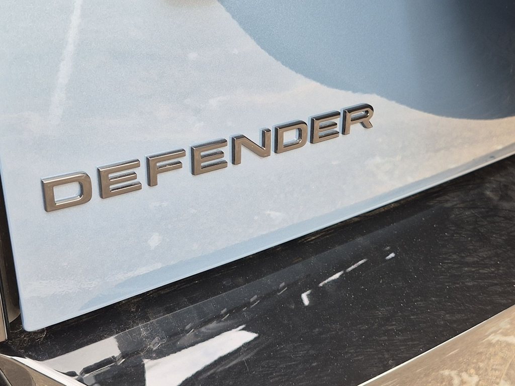 Thumbnail: 2026 Land Rover Defender - 6
