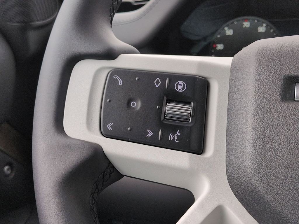 Thumbnail: 2026 Land Rover Defender - 29