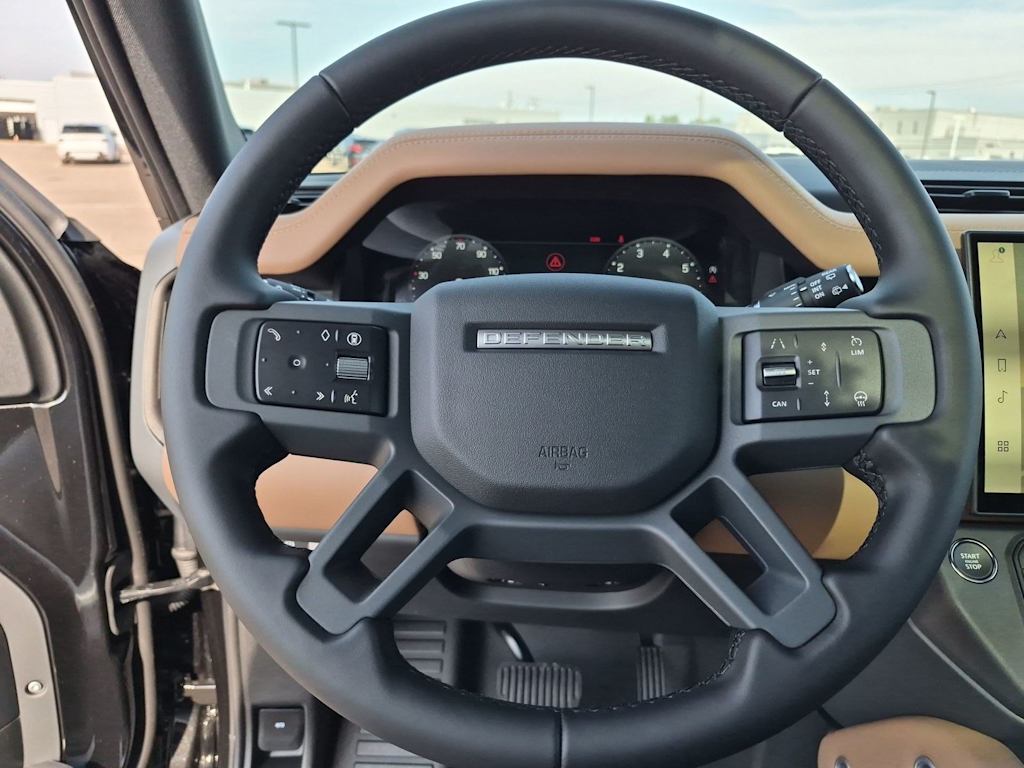 Thumbnail: 2026 Land Rover Defender - 10