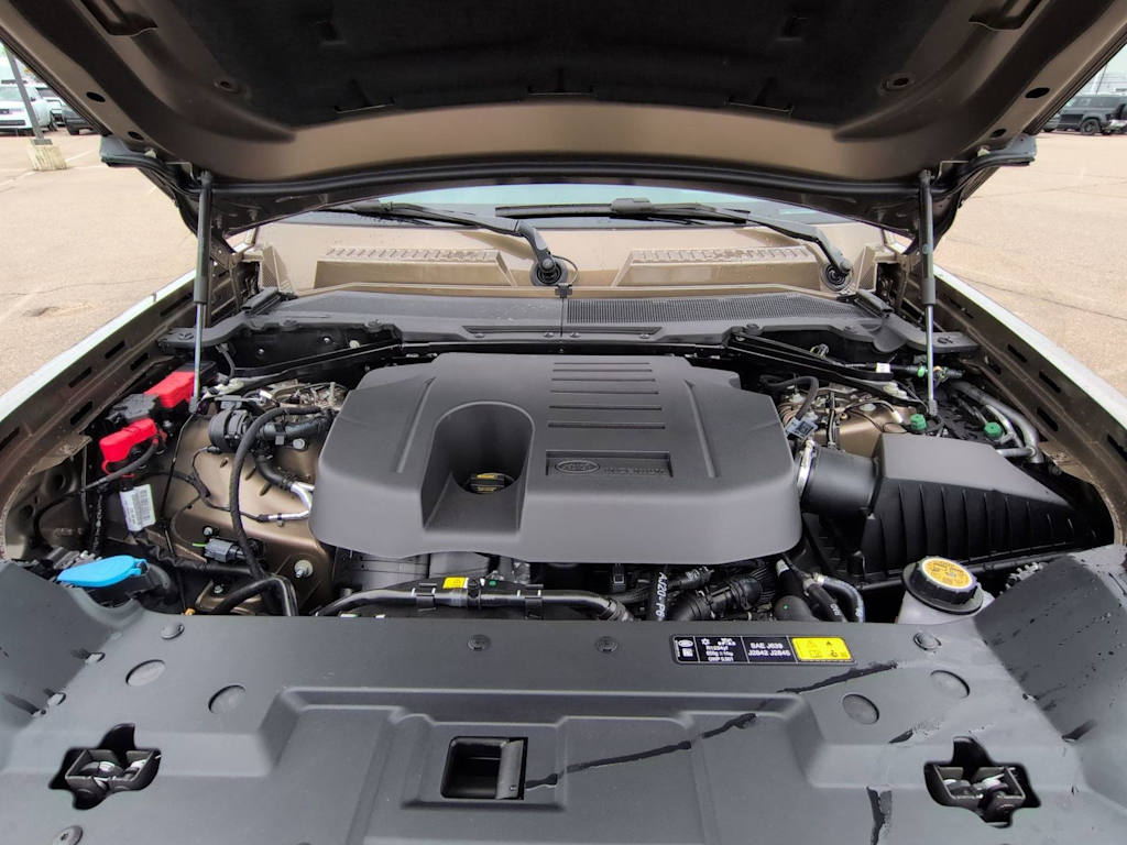 Thumbnail: 2026 Land Rover Defender - 9