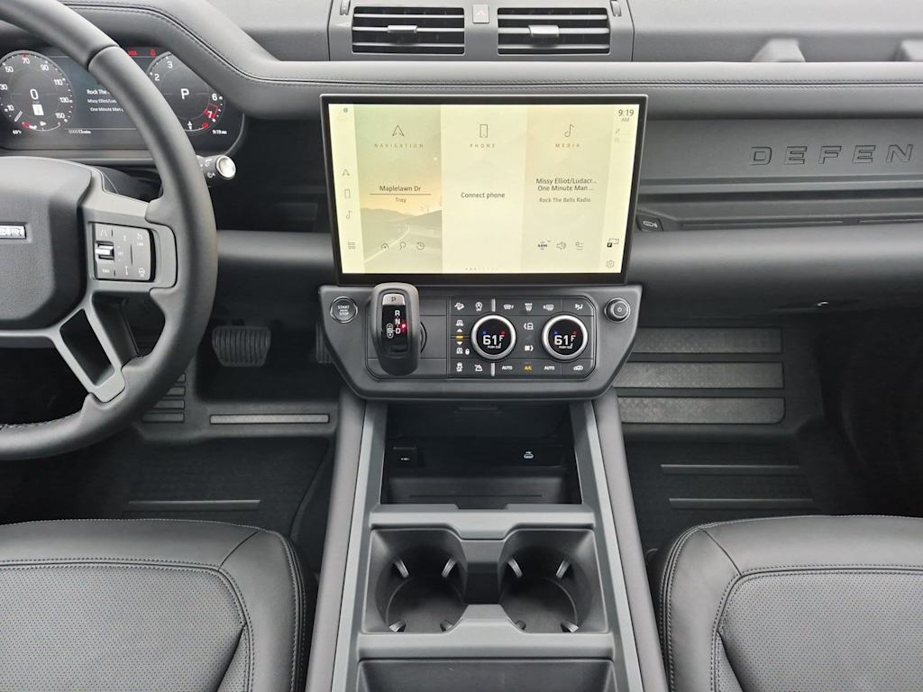 Thumbnail: 2026 Land Rover Defender - 13