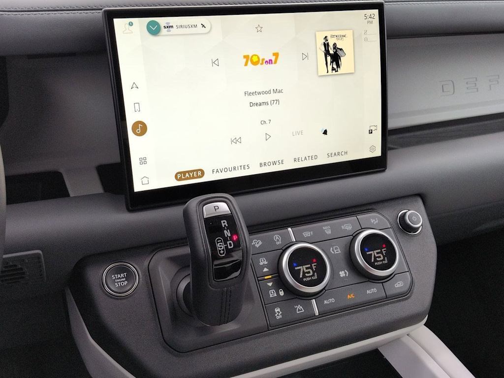 Thumbnail: 2025 Land Rover Defender - 14