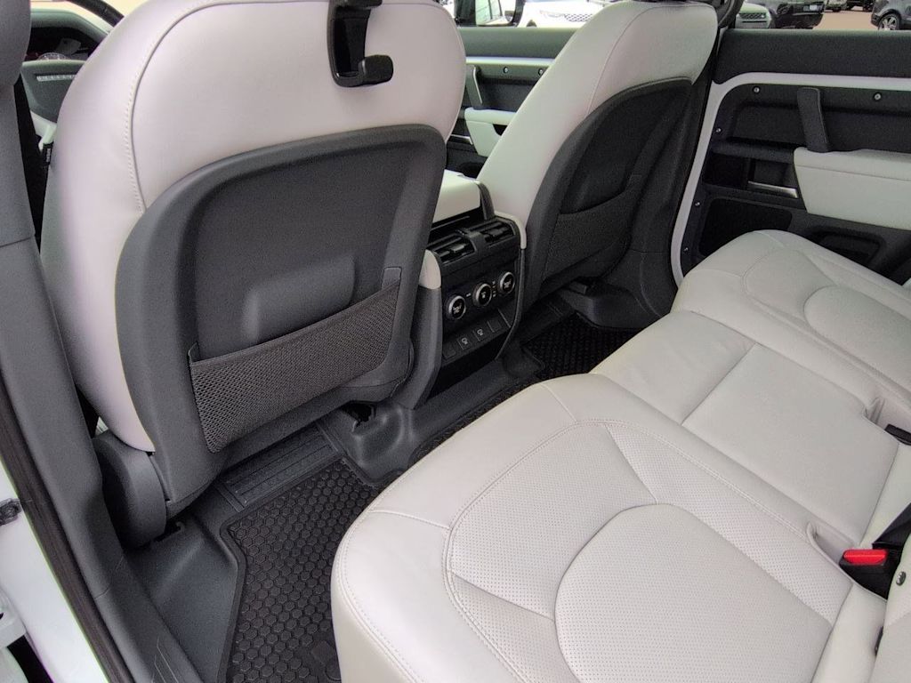 Thumbnail: 2025 Land Rover Defender - 12