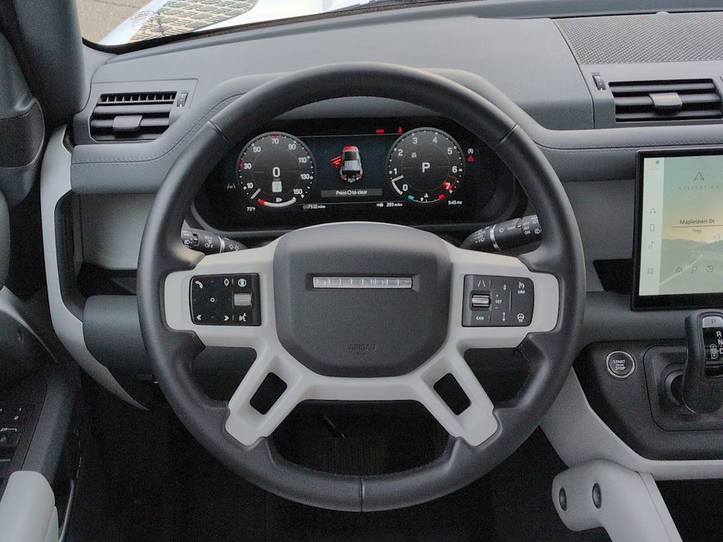 Thumbnail: 2025 Land Rover Defender - 13