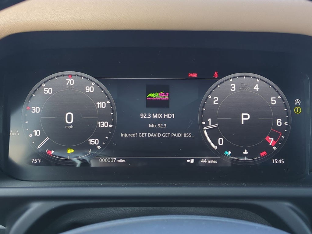 Thumbnail: 2025 Land Rover Defender - 36