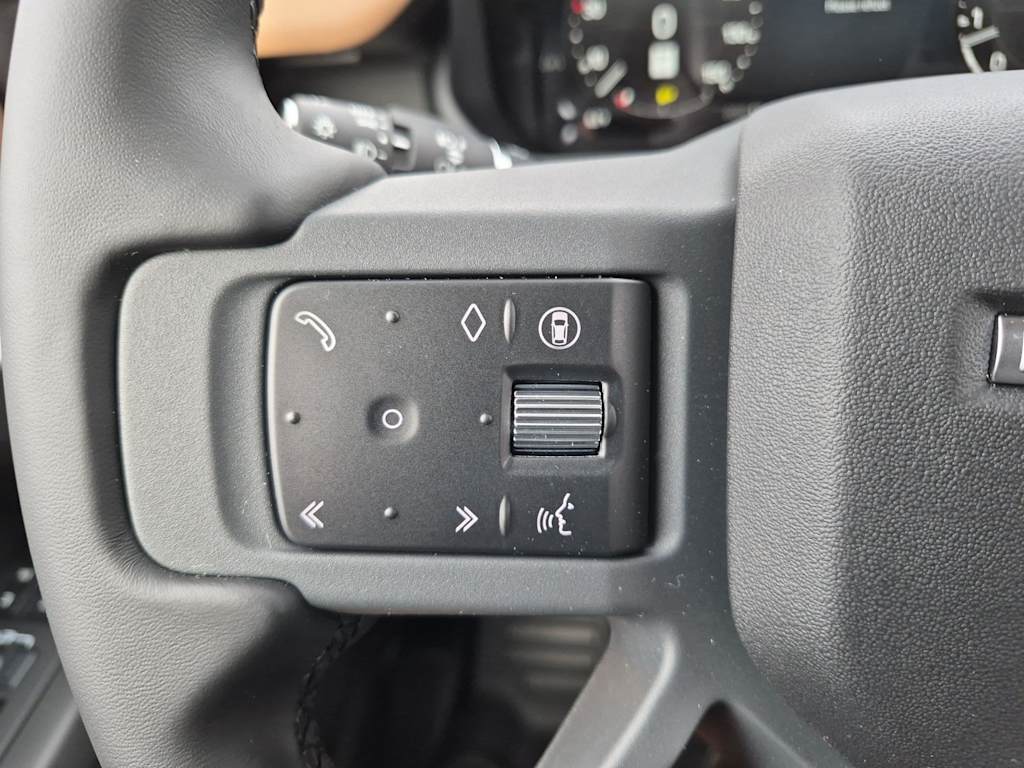 Thumbnail: 2026 Land Rover Defender - 27
