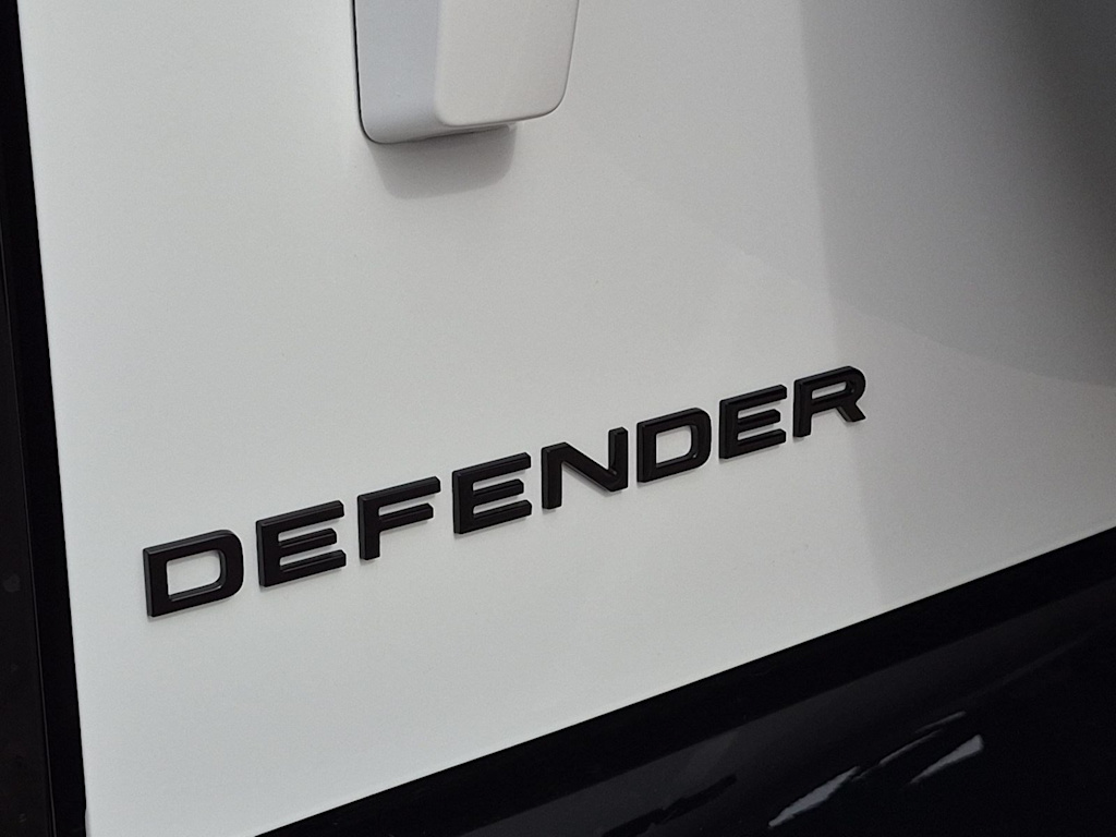 Thumbnail: 2026 Land Rover Defender - 6