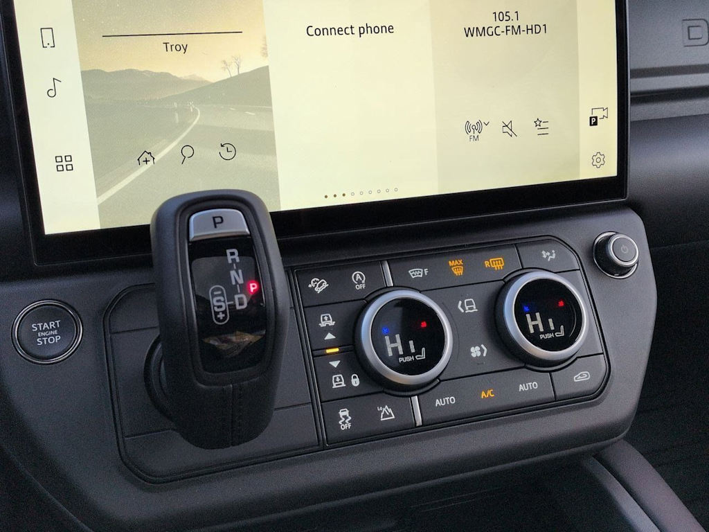 Thumbnail: 2026 Land Rover Defender - 26