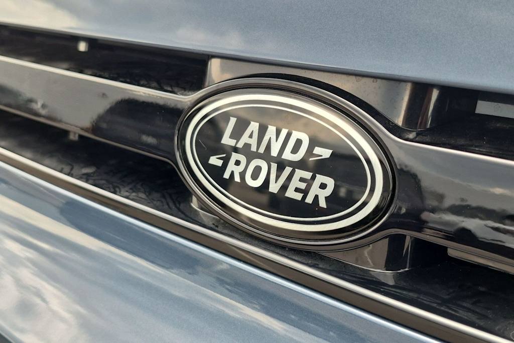 Thumbnail: 2026 Land Rover Defender - 6