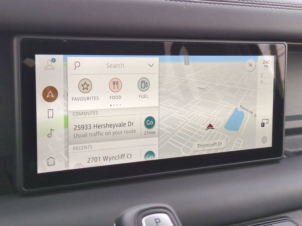 Thumbnail: 2023 Land Rover Defender - 33