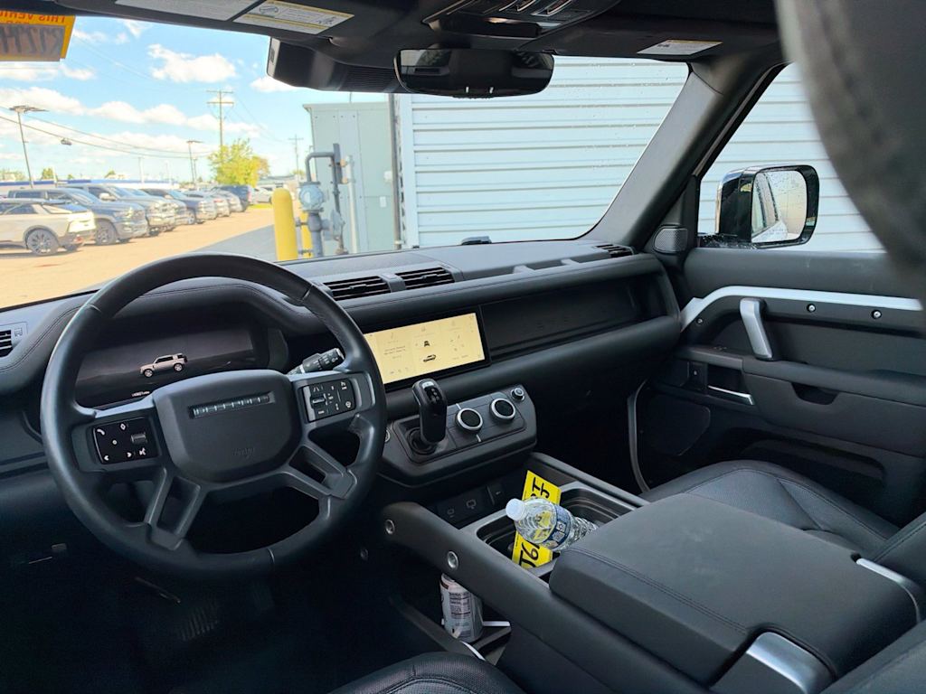 Thumbnail: 2024 Land Rover Defender - 6
