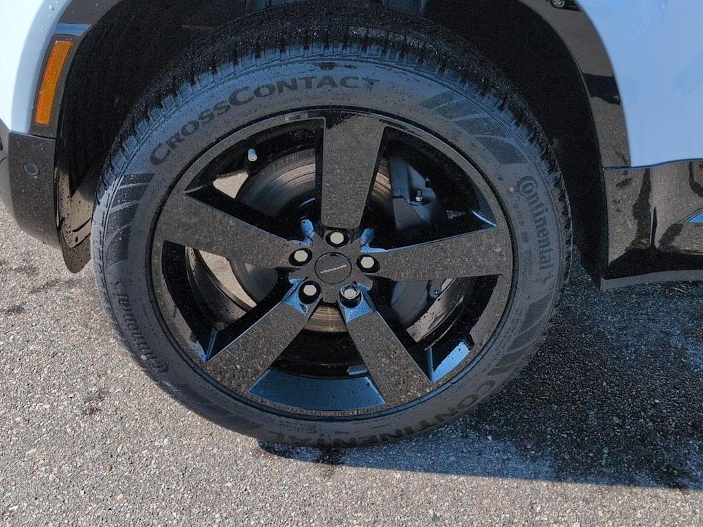 Thumbnail: 2026 Land Rover Defender - 7