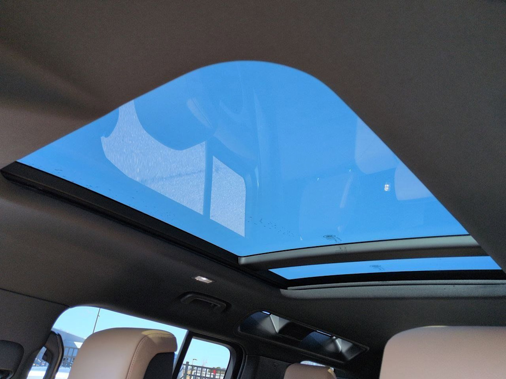 Thumbnail: 2026 Land Rover Defender - 27