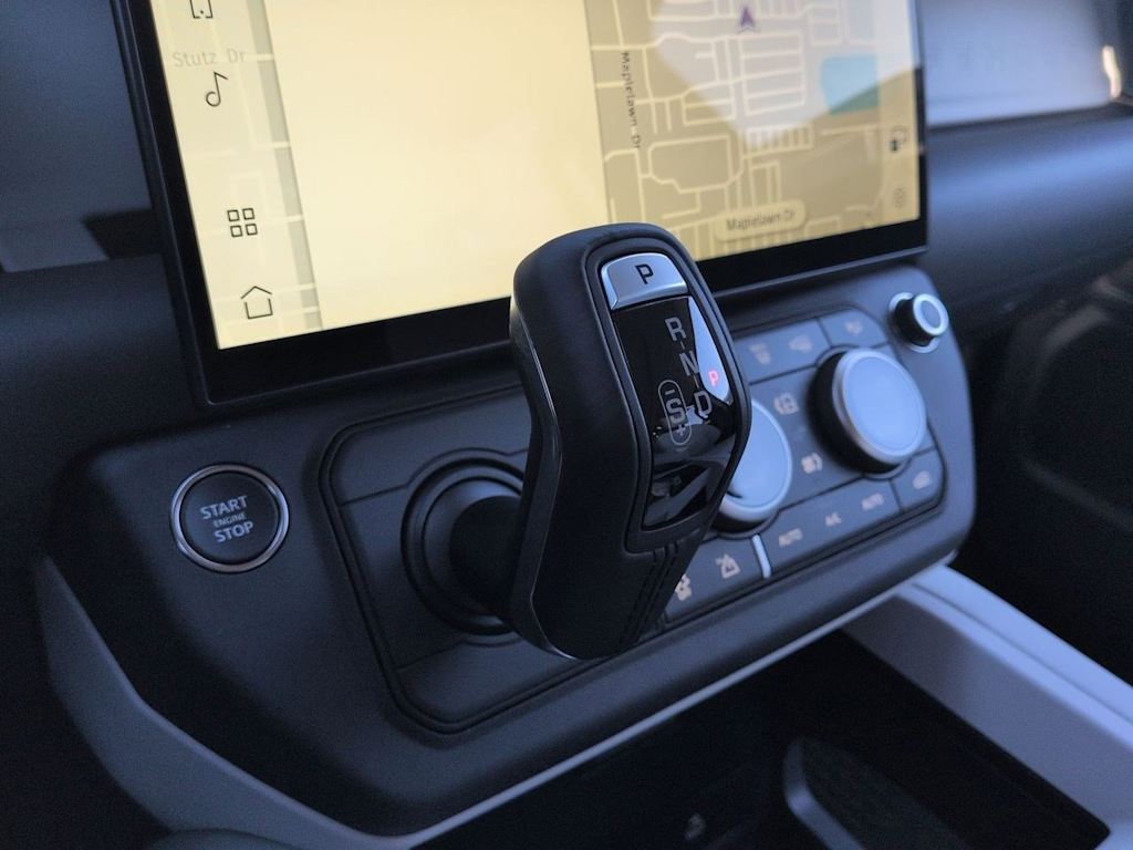 Thumbnail: 2026 Land Rover Defender - 14