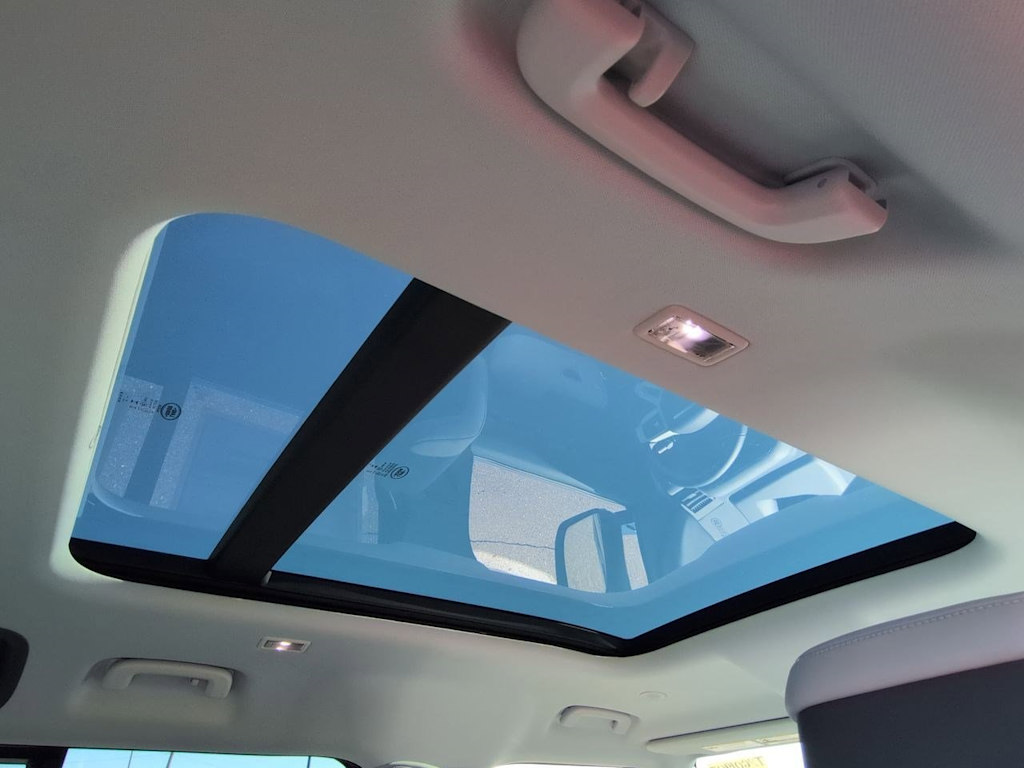 Thumbnail: 2026 Land Rover Defender - 29