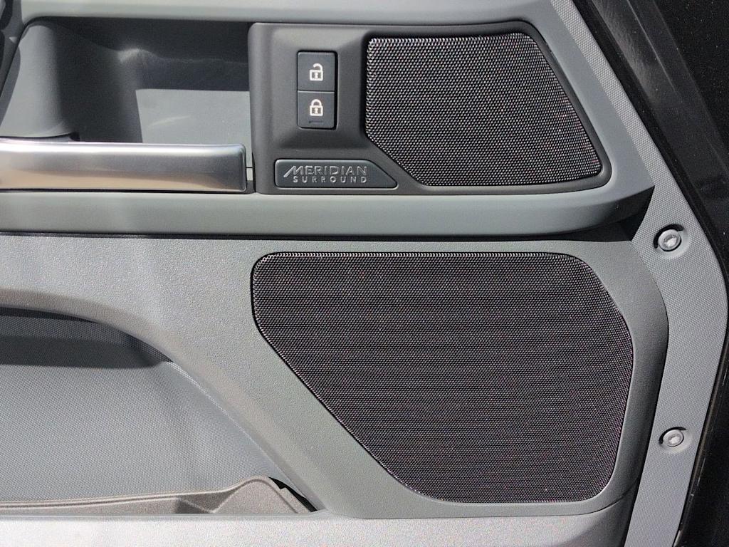 Thumbnail: 2026 Land Rover Defender - 36