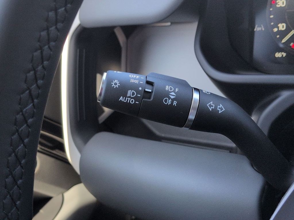 Thumbnail: 2026 Land Rover Defender - 34